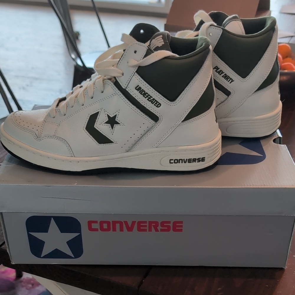 Converse Weapons Undeafeated size 11